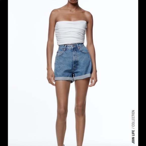 Zara Mom Fit Denim Shorts. Size 4. High-rise, Loose Fit. Medium wash. - Picture 5 of 7